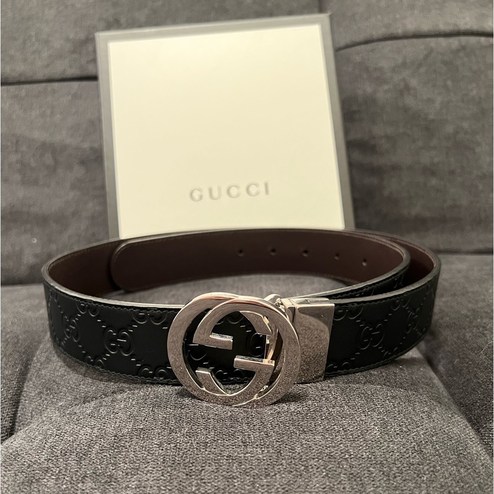 Gucci Belt - Reversible - Size 90 • 36 Waist - Comes with Original Box